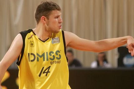 Η Μπαρτσελόνα έκανε δικό της τον Βεζένκοφ