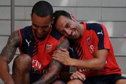 Ανανέωσαν Γουόλκοτ και Καθόρλα με Άρσεναλ