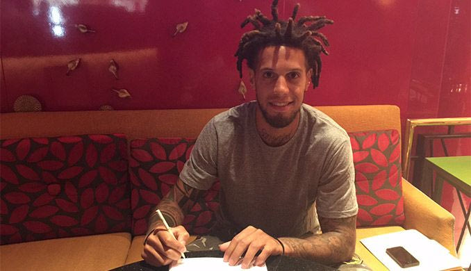 Χάκετ: “Τιμή μου που έρχομαι στον Ολυμπιακό”