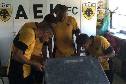 Τέσσερις παίκτες της ΑΕΚ είδαν τη νέα φανέλα