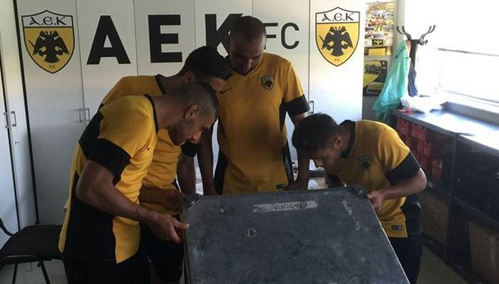 Τέσσερις παίκτες της ΑΕΚ είδαν τη νέα φανέλα