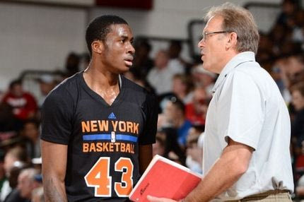 Ο Φιλ Τζάκσον ανακοίνωσε… Θανάση Αντετοκούνμπο