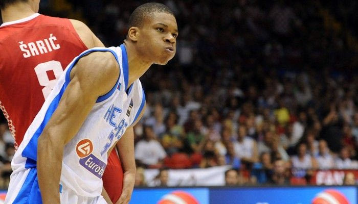 VIDEO: Ο ηγετικός Αντετοκούνμπο απέναντι στο Βέλγιο