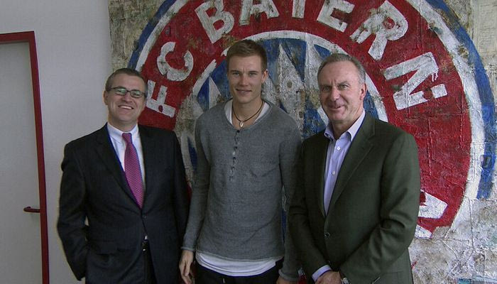 Ανανέωσε ο Μπαντστούμπερ