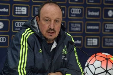 Μπενίτεθ: “Πιστεύω πως θα μείνει ο Μπενζεμά”