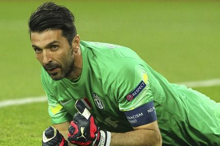 “Κρέμασε” τον Μπουφόν