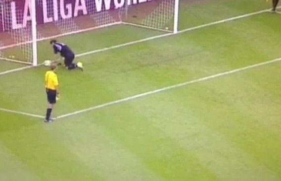 Σπουδαία απόκρουση πέναλτι ο Κασίγιας