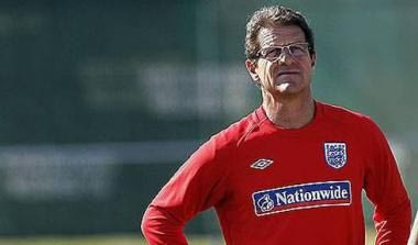 Τα καψώνια του Καπέλο στον Πιρς (vid)