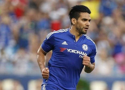 Στήριξη από Φαλκάο σε Μουρίνιο