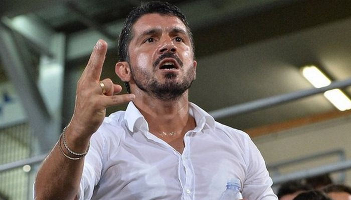 O Γκατούζο τα “έψαλε” στους παίκτες του