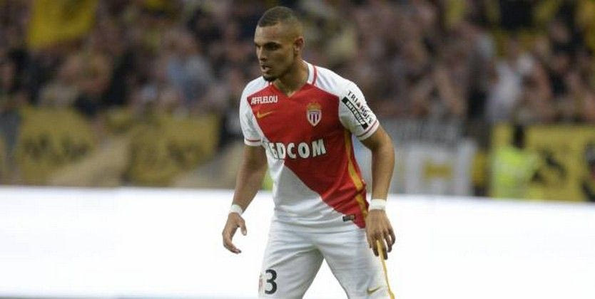 “Πόρτα” της Μονακό στην Παρί Σεν Ζερμέν για Κιρζαβά