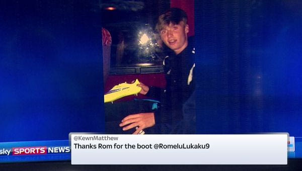 Σωσίας του Τόρες έκρυψε το παπούτσι του Λουκάκου στο εσώρουχό του