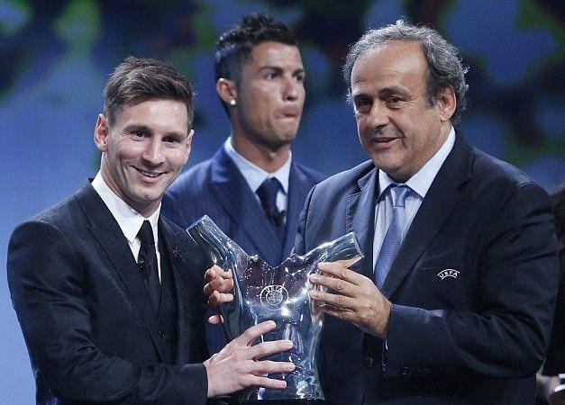 Ακολουθώντας τον Μέσι στο γκαλά της UEFA