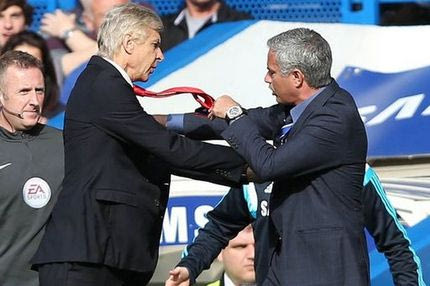 Fatality: Ο Μουρίνιο ρίχνει… πούλμαν στον Βενγκέρ