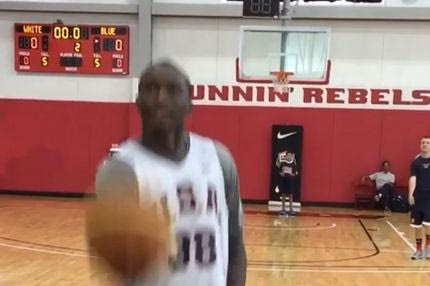 Τα βάζει από παντού ο Ολαντίπο