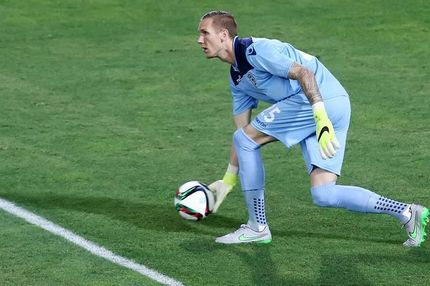 Η τραγική έξοδος του Όλσεν στο γκολ του Μανιά