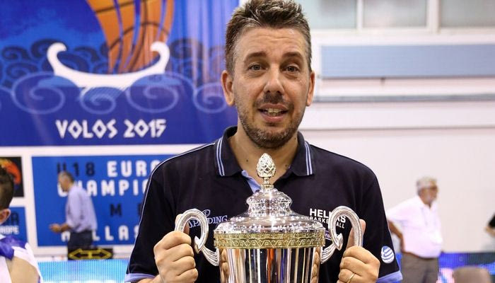 Παπαθεοδώρου: “Δίκαια στην κορυφή”