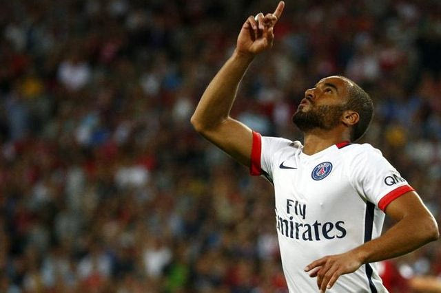 Τρομερό γκολ: Έκρυψαν την μπάλα οι παίκτες της Παρί