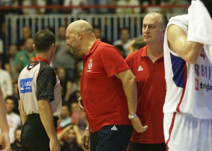 Τα νεύρα και οι διαμαρτυρίες του Τζόρτζεβιτς