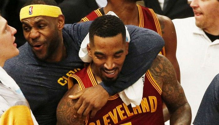 Δίπλα στον Λεμπρόν και ο Τζέι Αρ Σμιθ