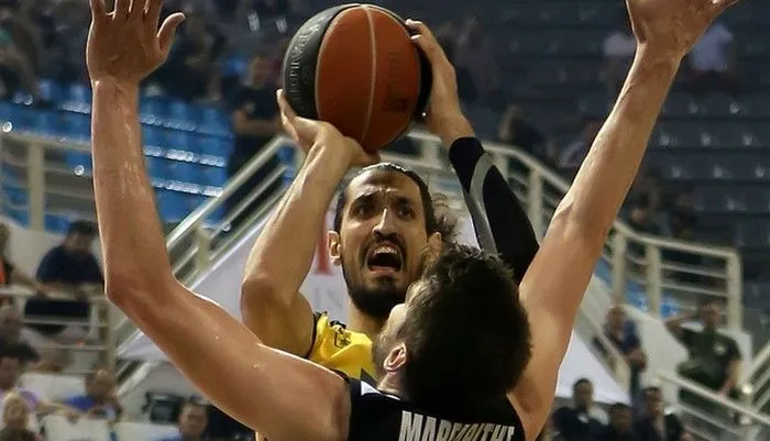 Στα Τρίκαλα ο Τσιάρας