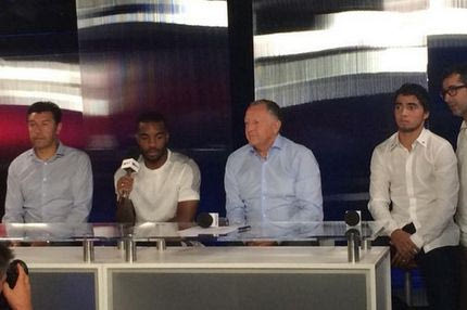 Ανανέωσε με Λιόν ο Λακαζέτ