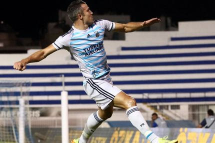 Το επιθετικό φάουλ του Φαν Πέρσι