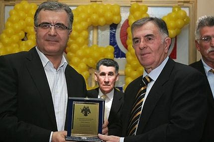 Η μπασκετική ΑΕΚ για τον χαμό του Γιάννη Ξενάκη