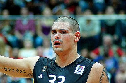 Νοκ-άουτ ο Ζίρμπες