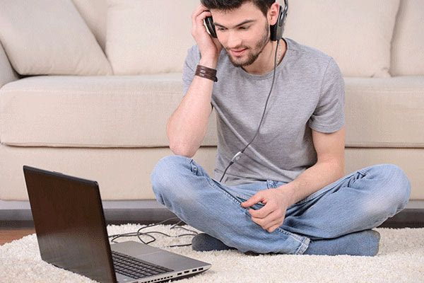 Η φοιτητική φάση σε 10 ηλεκτρονικές συσκευές