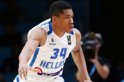 “Αντετοκούνμπο, το μεγάλο χέρι που απειλεί την Ισπανία”