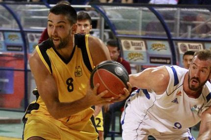 Εντυπωσιακός ο Άρης στο φιλικό με τα Τρίκαλα