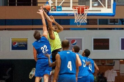 Με ηγέτη τον ΜακΝιλ νίκη για τον Άρη