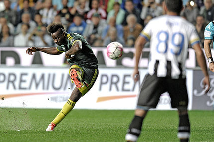 Έμεινε… άγαλμα ο Καρνέζης στη γκολάρα του Μπαλοτέλι