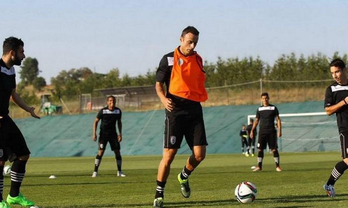 Πρώτη προπόνηση για Μπερμπάτοφ, εκτός ο Κλάους