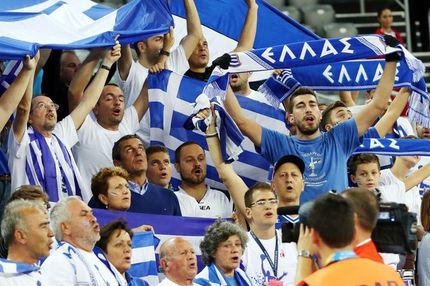 Η ομογένεια στο πλευρό της Εθνικής