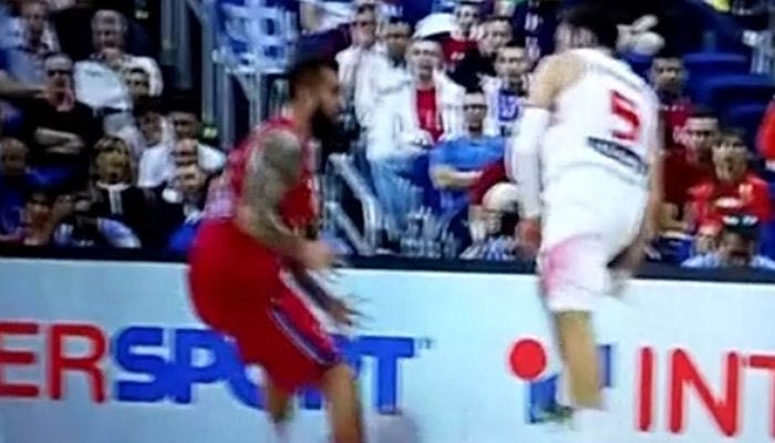 VIDEO: Εξωπραγματική ασίστ από τον Ρούντι