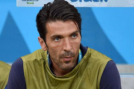 Μπουφόν: “Να στηρίξουμε τους πρόσφυγες της Συρίας”