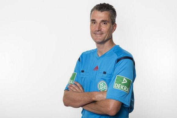 Ο διαιτητής παραδέχτηκε πως ήταν ανύπαρκτο το πέναλτι της Μπάγερν