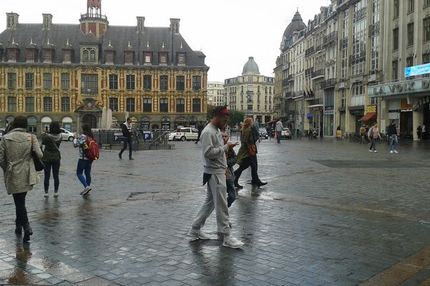 Βόλτες στην πλατεία της Λιλ για τον Χάκετ