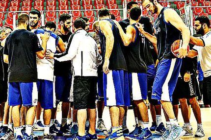 Την ιστορία τη γράφουν οι (καλές) παρέες