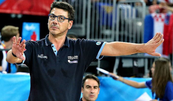 Όχι άλλο… κάρβουνο Φώτη!