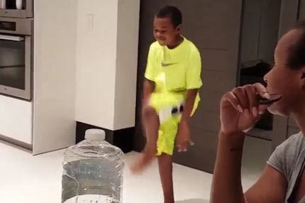 Ο υιός ΛεΜπρον μιμείται τον πατέρα του