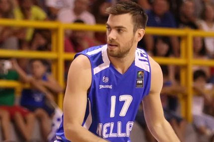 Μάντζαρης: “Προσωπικότητες κατέληξαν να παίξουν μπουνιές”