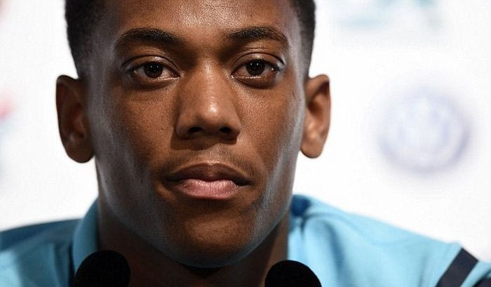 Μαρσιάλ: “Λογικό να μη με ξέρει ο Ρούνεϊ, δεν ξέρω αν αξίζω 80 εκ.”