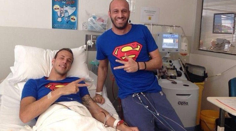 Το συγκλονιστικό τατουάζ του Μόρα με το πρόσωπο του αδερφού του