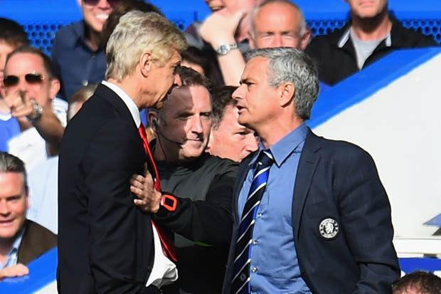 Νέα επίθεση Μουρίνιο σε Βενγκέρ: “Δεν πετυχαίνει τίποτα και παραμένει βασιλιάς”