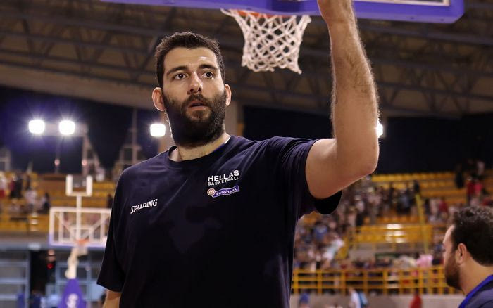 Ατομικό ο Μπουρούσης, την Πέμπτη στο Ζάγκρεμπ η Εθνική