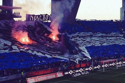 Εντυπωσιακό κορεό από τους φίλους της Πόρτο