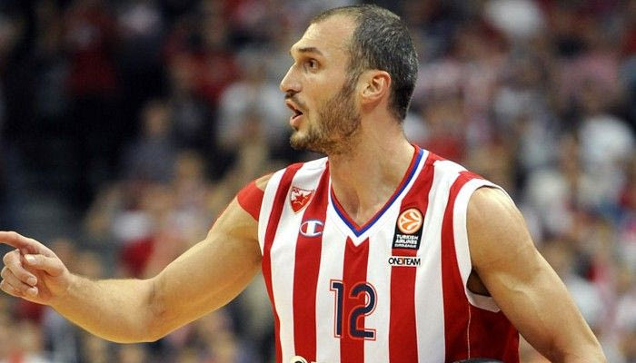 Πήρε πίσω τον Σιμόνοβιτς ο Ερυθρός Αστέρας